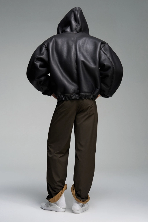 Кожаный бомбер с подкладкой из овчины