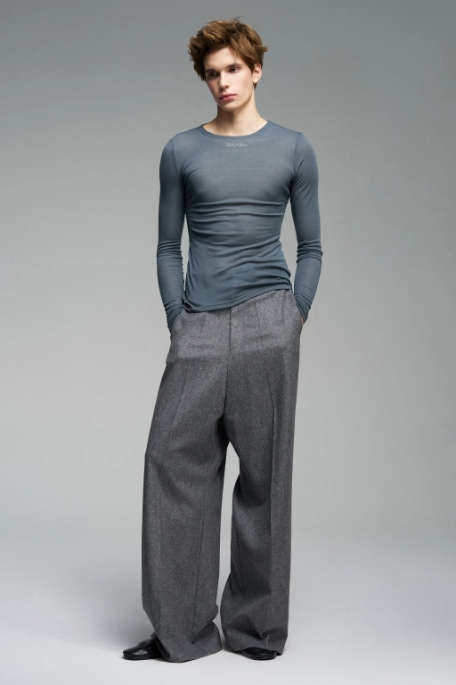 Лонгслив из тонкого трикотажа